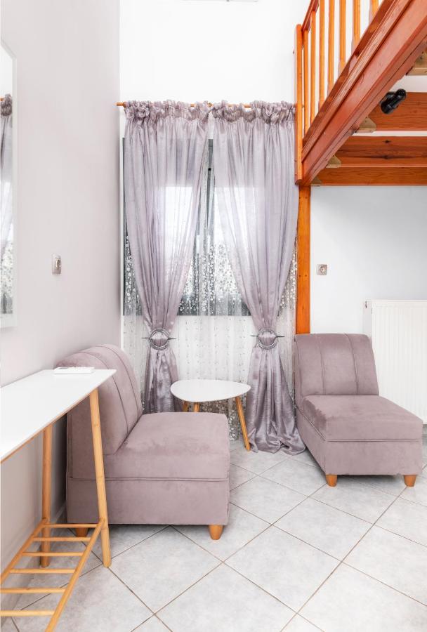 Limnaio Hotel Khrisokhórafa Buitenkant foto