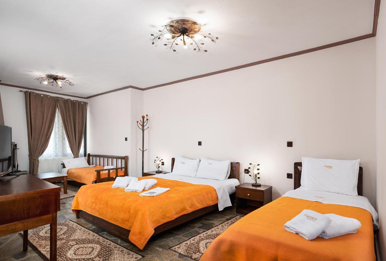 Limnaio Hotel Khrisokhórafa Buitenkant foto