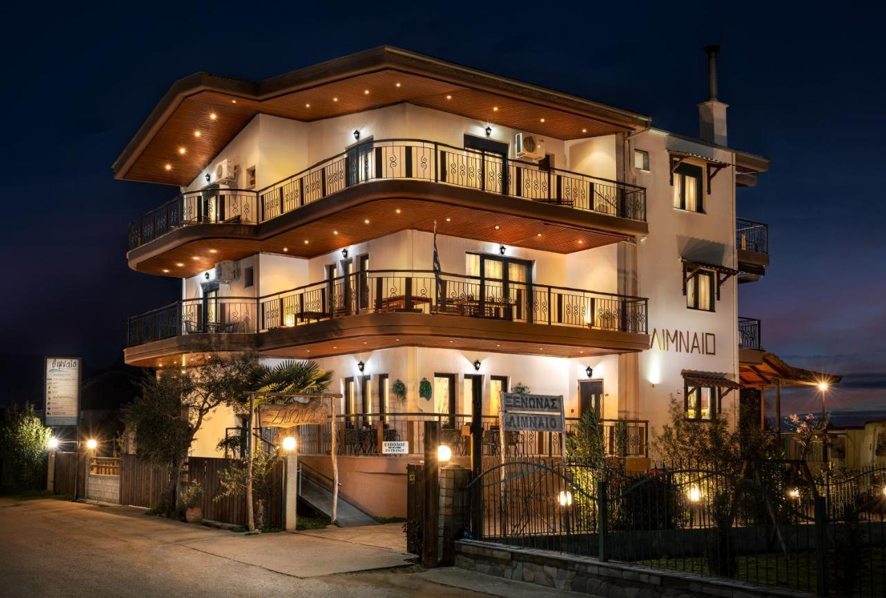 Limnaio Hotel Khrisokhórafa Buitenkant foto